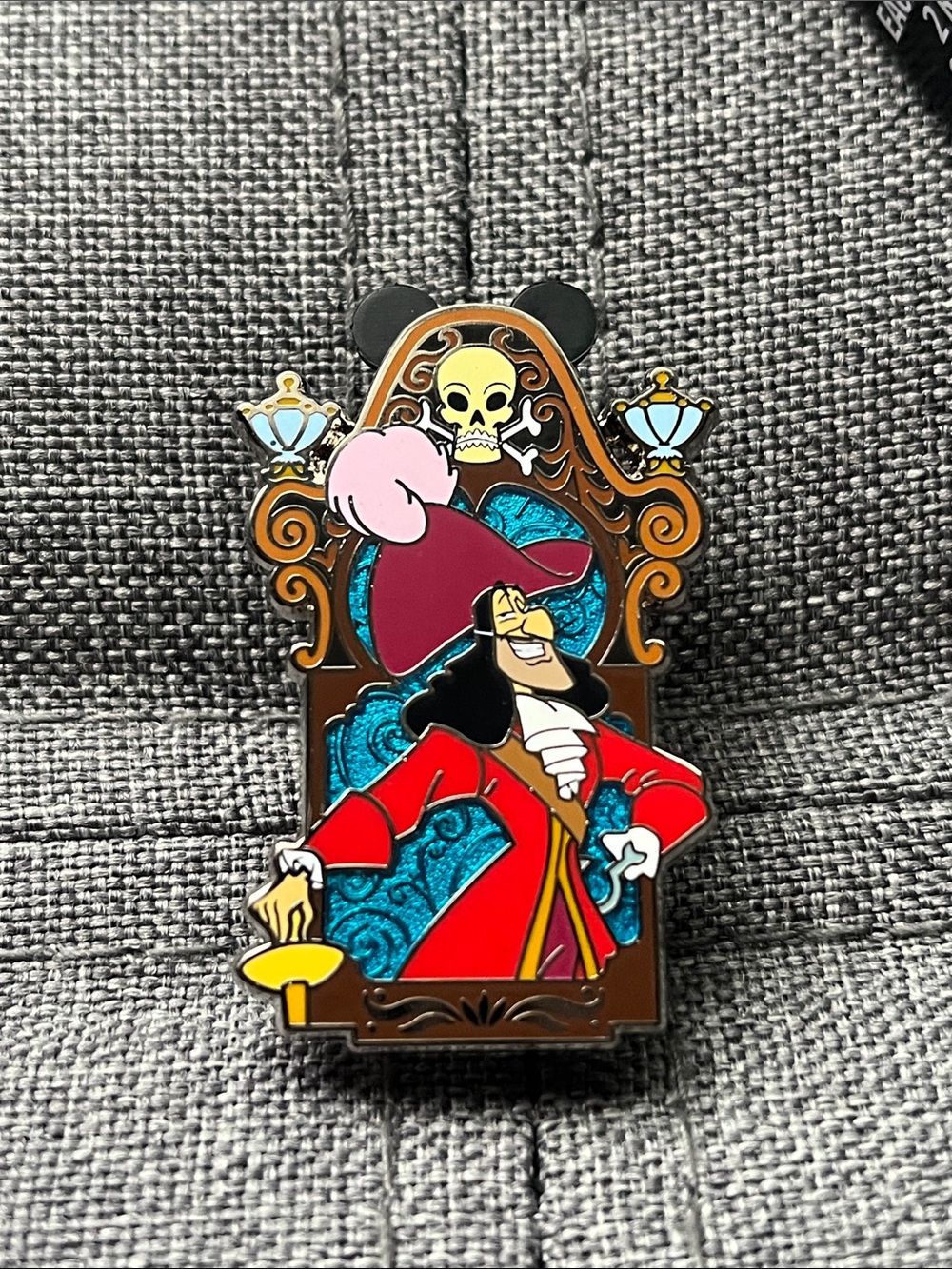 Disney Villains Mystery Pin- Captain Hook